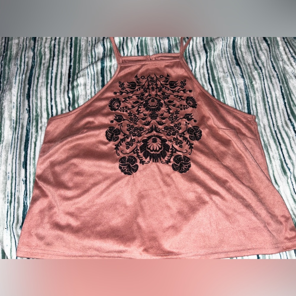 Mauve-y pink crop top